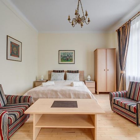 Old Town Apartment Antokolskio VNO Dış mekan fotoğraf