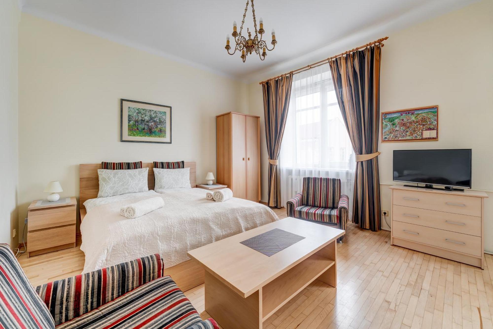 Old Town Apartment Antokolskio VNO Dış mekan fotoğraf